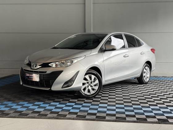 TOYOTA YARIS 1.5 16V FLEX SEDAN XL LIVE MULTIDRIVE