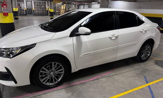 TOYOTA COROLLA 1.8 GLI UPPER 16V FLEX 4P AUTOMÁTICO
