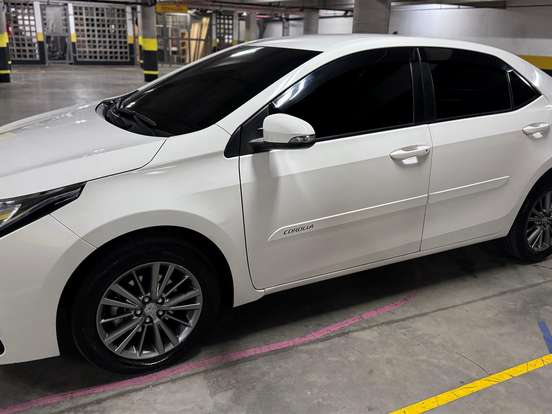 TOYOTA-COROLLA-1.8 GLI UPPER 16V FLEX 4P AUTOMÁTICO TOYOTA-COROLLA-2017
