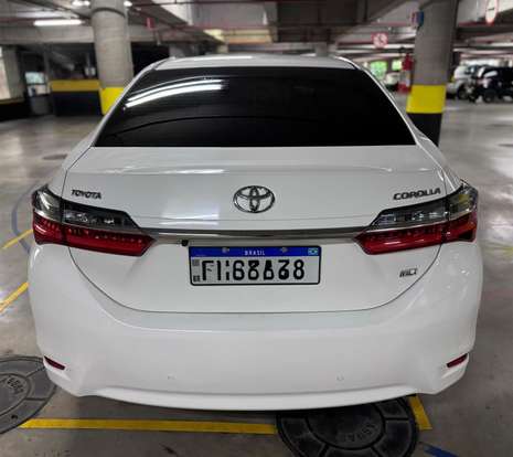 TOYOTA-COROLLA-2017
