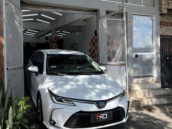 TOYOTA-COROLLA-1.8 VVT-I HYBRID FLEX ALTIS CVT TOYOTA-COROLLA-2020