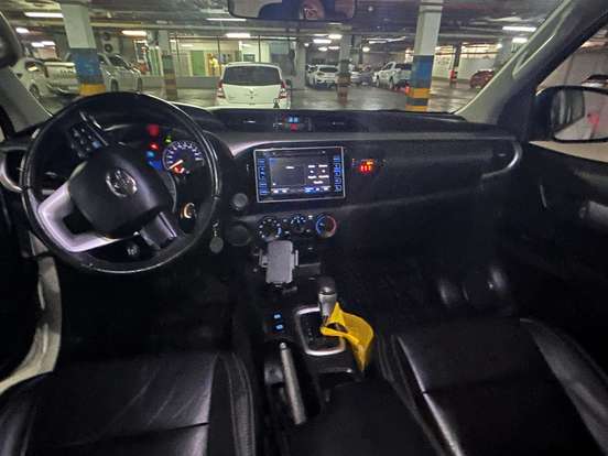 TOYOTA-HILUX-2.7 SR 4X2 CD 16V FLEX 4P AUTOMÁTICO TOYOTA-HILUX-2019