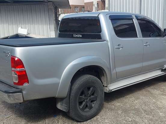 TOYOTA-HILUX-2.7 SRV 4X2 CD 16V FLEX 4P AUTOMÁTICO TOYOTA-HILUX-2014