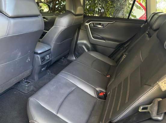 TOYOTA-RAV4-2.5 VVT-IE HYBRID SX CONNECT AWD CVT TOYOTA-RAV4-2023