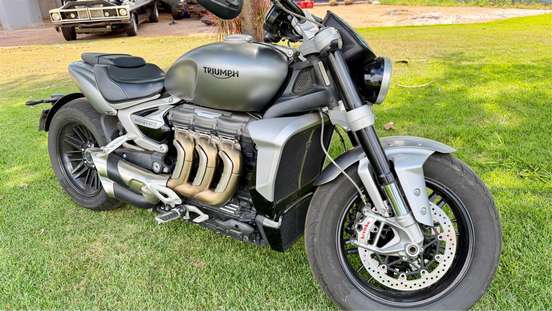 TRIUMPH-ROCKET III R-2022