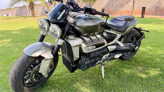 TRIUMPH-ROCKET III R-2022