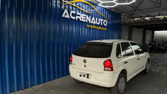 VOLKSWAGEN-GOL-2011