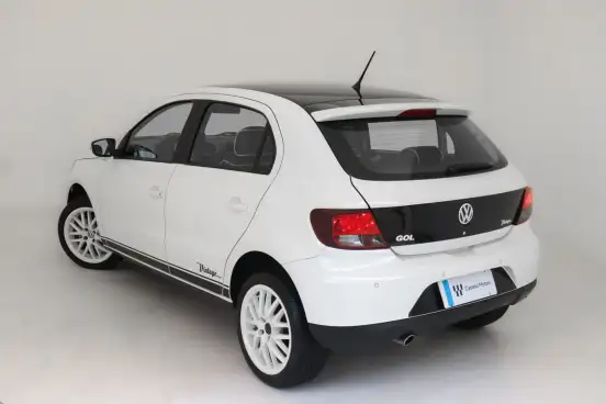 VOLKSWAGEN-GOL-2010