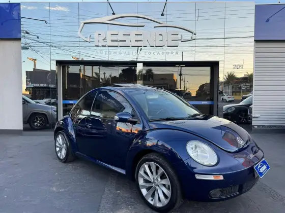 VOLKSWAGEN NEW BEETLE 2.0 MI 8V GASOLINA 2P AUTOMÁTICO VOLKSWAGEN NEW BEETLE 2.0 MI 8V GASOLINA 2P AUTOMÁTICO