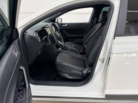 /en/city-tijucas/cate-car-used-car/volkswagen-nivus-2025-1-0-200-tsi-total-flex-highline-automatic-48125813938258944/-18