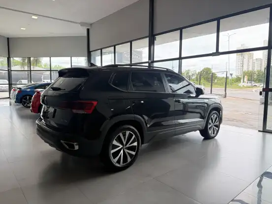 VOLKSWAGEN-TAOS-1.4 250 TSI TOTAL FLEX COMFORTLINE AUTOMÁTICO VOLKSWAGEN-TAOS-2023