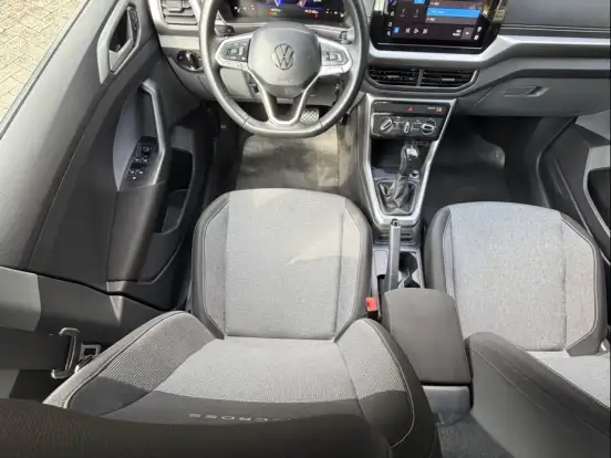 VOLKSWAGEN-T-CROSS-1.0 200 TSI TOTAL FLEX AUTOMÁTICO VOLKSWAGEN-T-CROSS-2024