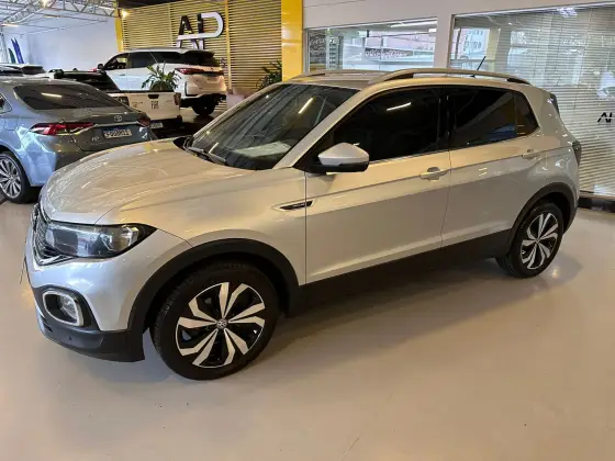 VOLKSWAGEN T-CROSS 1.4 250 TSI TOTAL FLEX HIGHLINE AUTOMÁTICO