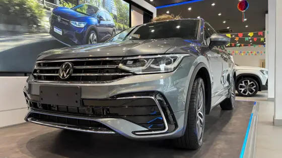 VOLKSWAGEN TIGUAN 2.0 300 TSI GASOLINA ALLSPACE R-LINE AUTOMÁTICO