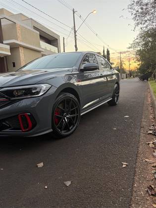 VOLKSWAGEN JETTA 2.0 350 TSI GASOLINA GLI DSG