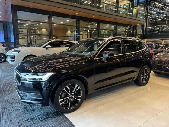 VOLVO XC60 2.0 T5 GASOLINA MOMENTUM AWD GEARTRONIC