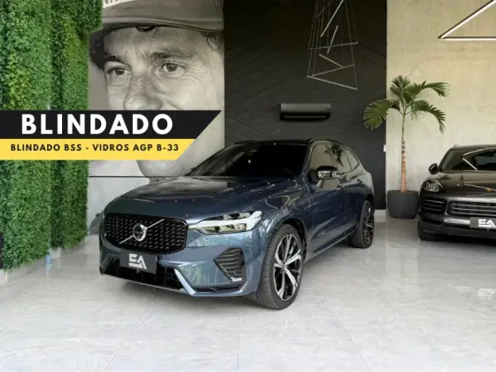 VOLVO XC60 2.0 T8 RECHARGE ULTIMATE DARK AWD GEARTRONIC