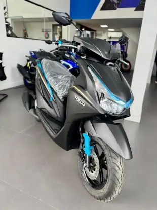 YAMAHA-FLUO 125 HYBRID CONNECTED ABS-2026