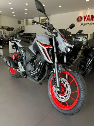 YAMAHA FZ25 FAZER CONNECTED ABS YAMAHA FZ25 FAZER CONNECTED ABS