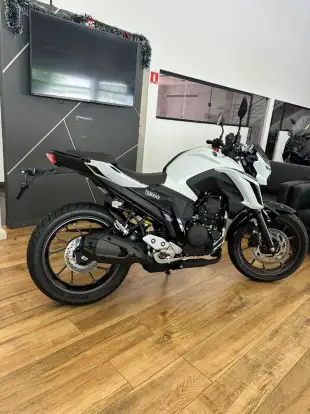 YAMAHA-FZ25 FAZER CONNECTED ABS-2026
