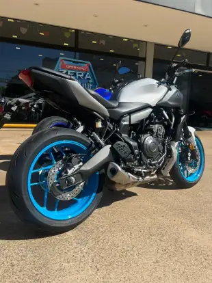 YAMAHA-MT-07 CONNECTED ABS-2026