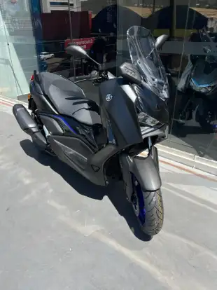 YAMAHA-XMAX 300 CONNECTED ABS-2026