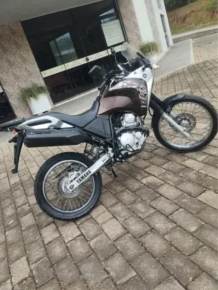 YAMAHA XTZ 250 TÉNÉRÉ 