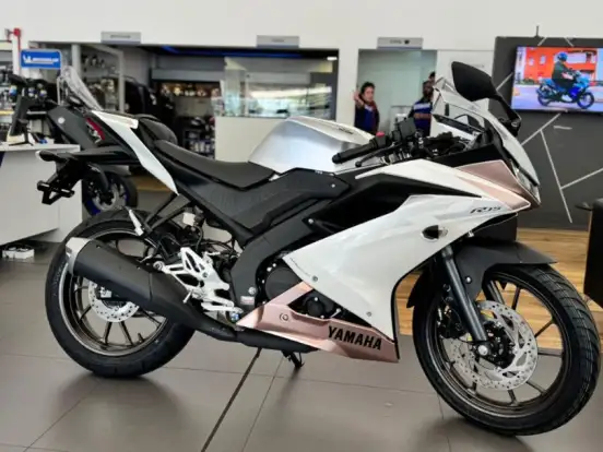 YAMAHA-YZF R15 YAMAHA-YZF R15-2026