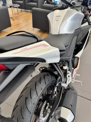 YAMAHA-YZF R15-2026