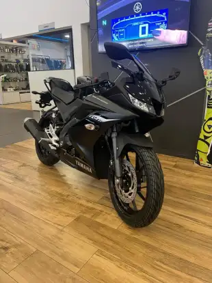 YAMAHA-YZF R15-2026