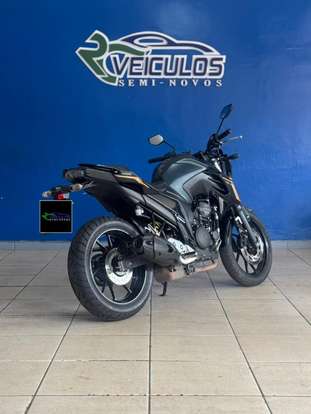 YAMAHA-FZ25 FAZER ABS-2024