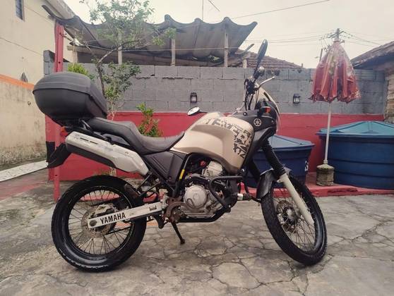 YAMAHA XTZ 250 TÉNÉRÉ 