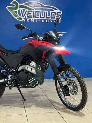 YAMAHA-XTZ 250 LANDER CONNECTED-2025