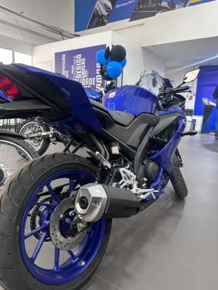 YAMAHA-YZF R15-2026