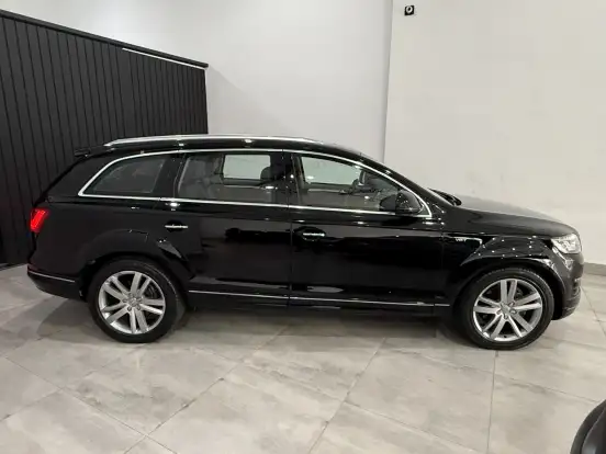 AUDI-Q7-2014