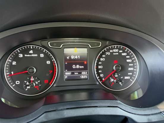 AUDI-Q3-2.0 TFSI AMBIENTE QUATTRO 4P GASOLINA S TRONIC AUDI-Q3-2014