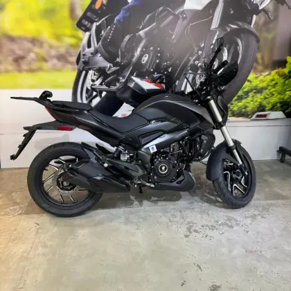 BAJAJ DOMINAR 400 BAJAJ DOMINAR 400