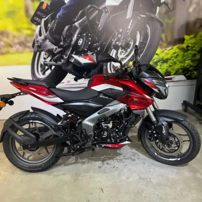 BAJAJ-DOMINAR NS160-2026