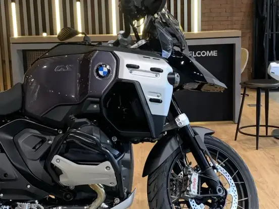 BMW-R 1300 GS ADVENTURE TRIPLE BLACK BMW-R 1300 GS ADVENTURE TRIPLE BLACK-2026