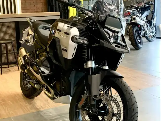 BMW-R 1300 GS ADVENTURE TRIPLE BLACK BMW-R 1300 GS ADVENTURE TRIPLE BLACK-2026