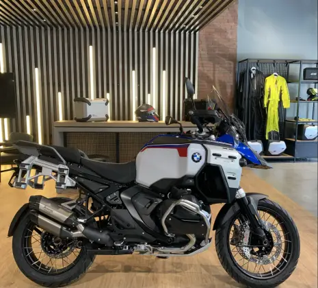 BMW R 1300 GS ADVENTURE TROPHY 