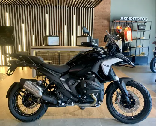 BMW R 1300 GS TRIPLE BLACK 