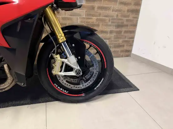 BMW-S 1000 R BMW-S 1000 R-2014