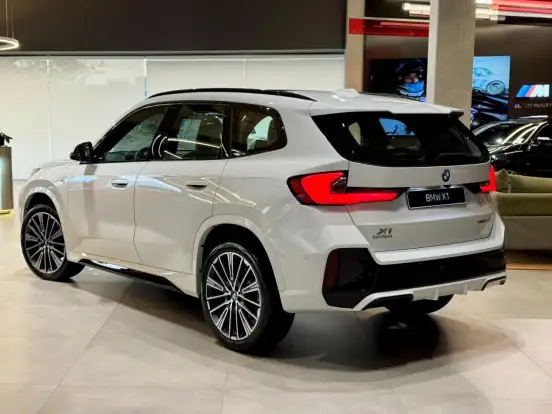 BMW-X1-2.0 16V TURBO GASOLINA SDRIVE20I M SPORT STEPTRONIC BMW-X1-2025