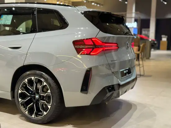 BMW-X3-2025