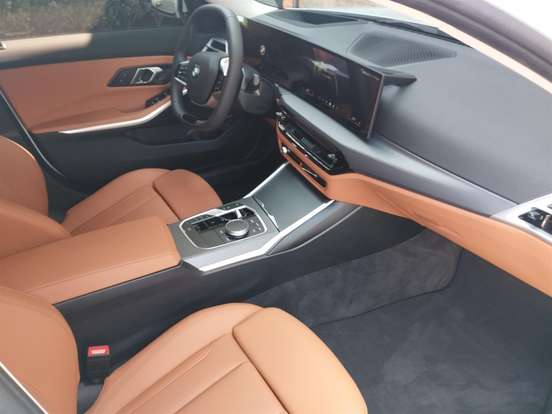 BMW-320i-2.0 16V TURBO FLEX SPORT GP AUTOMÁTICO BMW-320i-2025