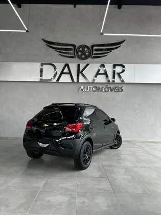 CHEVROLET ONIX 1.4 MPFI ACTIV 8V FLEX 4P AUTOMÁTICO