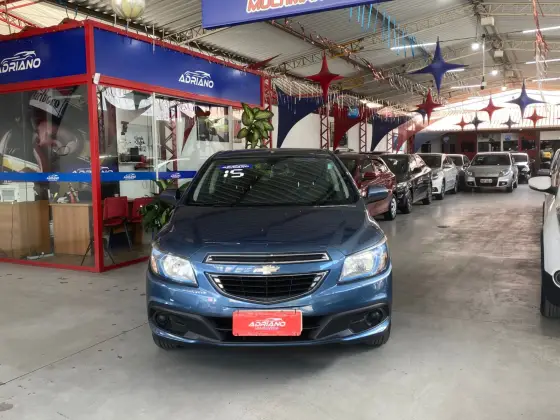CHEVROLET ONIX 1.4 MPFI LT 8V FLEX 4P MANUAL CHEVROLET ONIX 1.4 MPFI LT 8V FLEX 4P MANUAL