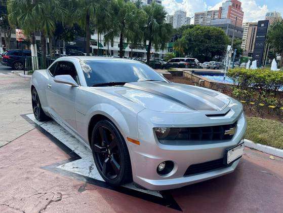 CHEVROLET CAMARO 6.2 V8 GASOLINA SS AUTOMÁTICO