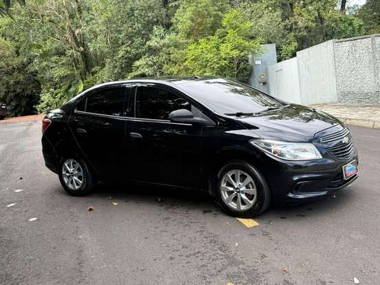 CHEVROLET-PRISMA-2019